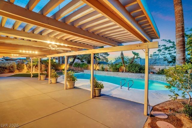417 West Davenport Lane, Las Vegas, NV 89107
