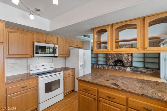 417 West Davenport Lane, Las Vegas, NV 89107
