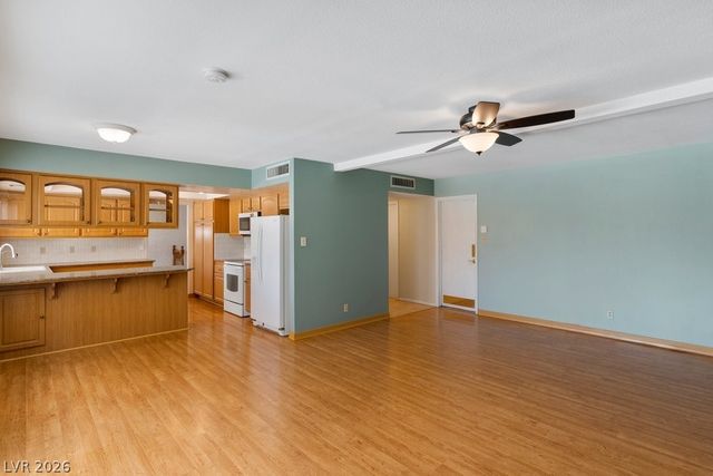 417 West Davenport Lane, Las Vegas, NV 89107