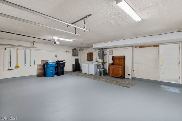 417 West Davenport Lane, Las Vegas, NV 89107