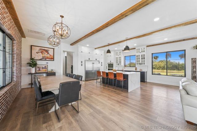 8126 N 220 Road, Beggs, OK 74421