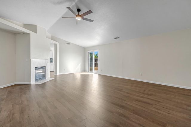 5222 N Contessa Avenue, Fresno, CA 93723