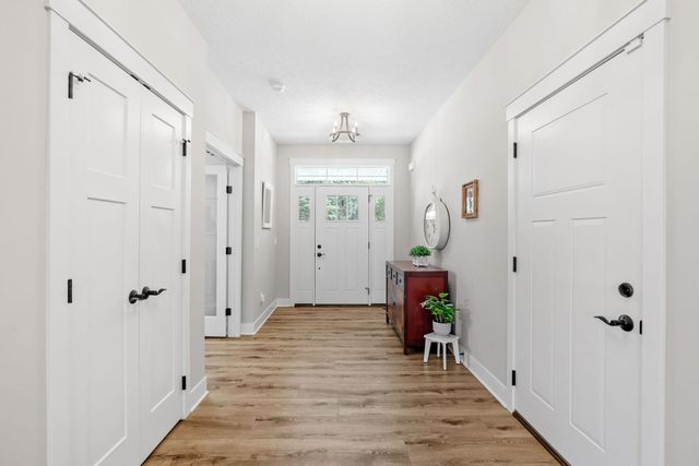 21162 N Keibler Court N, Forest Lake, MN 55025