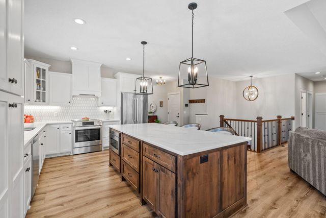 21162 N Keibler Court N, Forest Lake, MN 55025