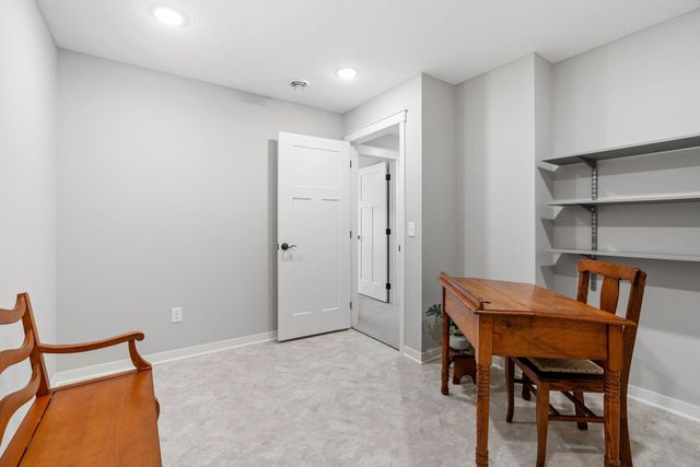 21162 N Keibler Court N, Forest Lake, MN 55025