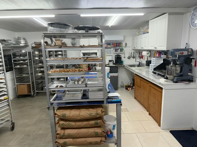 5053 El Claro Circle, West Palm Beach, FL 33415