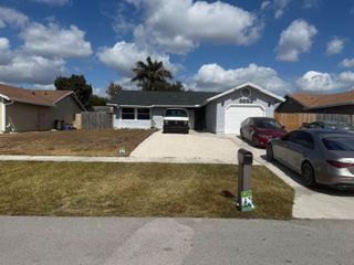 5053 El Claro Circle, West Palm Beach, FL 33415