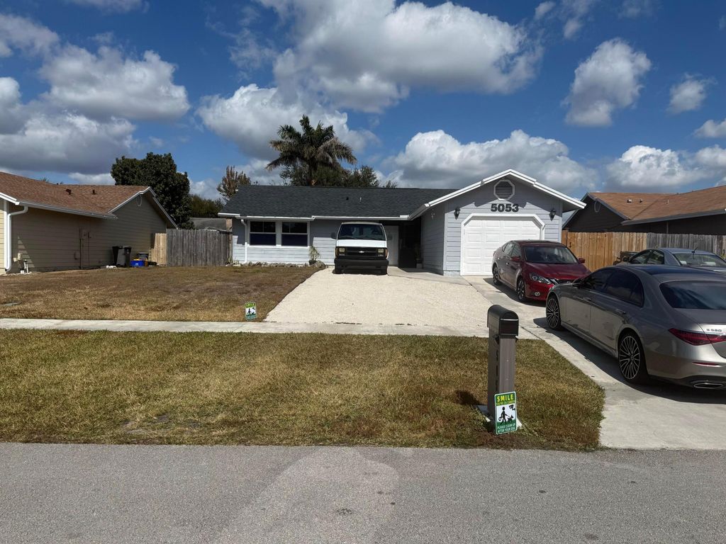 5053 El Claro Circle, West Palm Beach, FL 33415