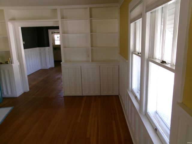 131 E Mechanic Street, Bloomfield, IN 47424