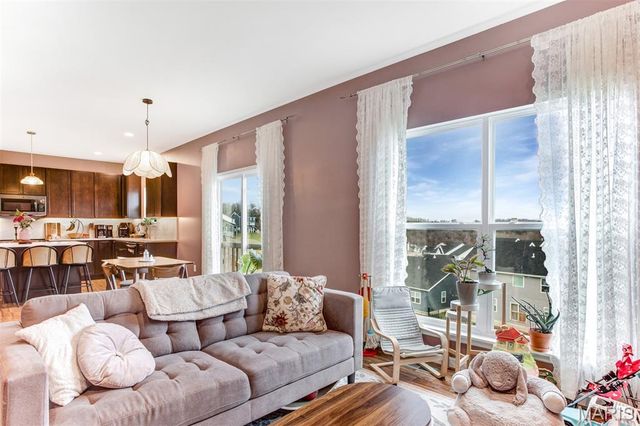 1560 Winding Meadows Drive, Fenton, MO 63026