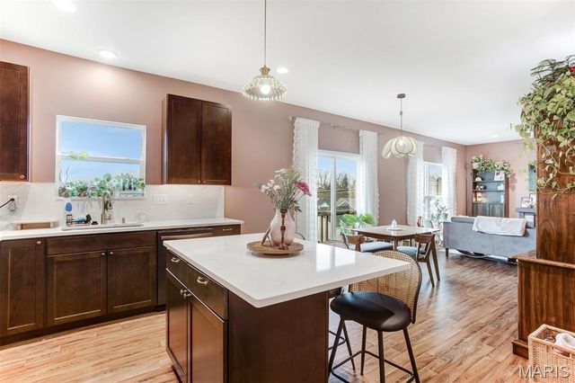 1560 Winding Meadows Drive, Fenton, MO 63026