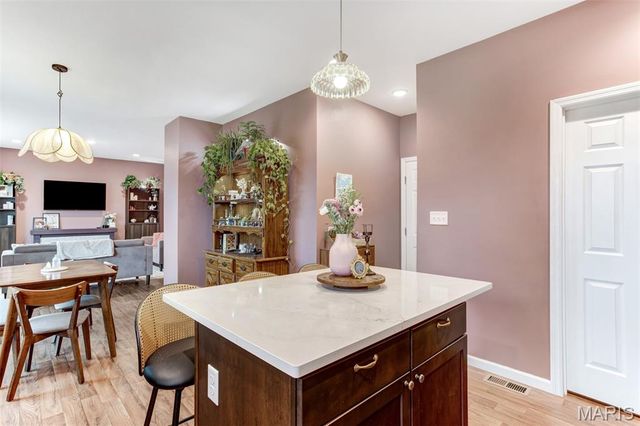 1560 Winding Meadows Drive, Fenton, MO 63026