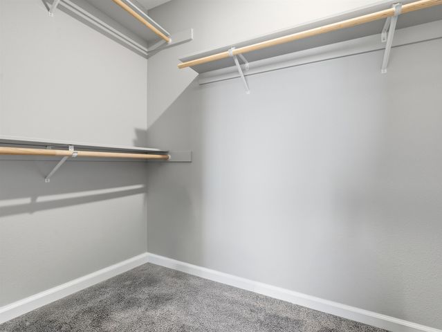 2613 NW Granite Drive, Minot, ND 58703