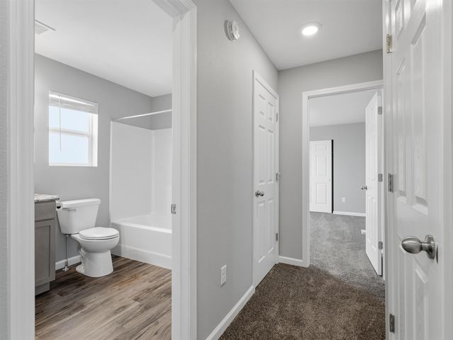 2613 NW Granite Drive, Minot, ND 58703