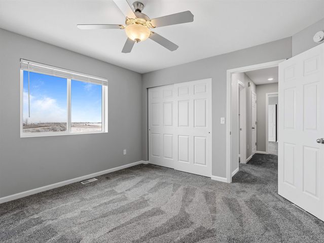 2613 NW Granite Drive, Minot, ND 58703