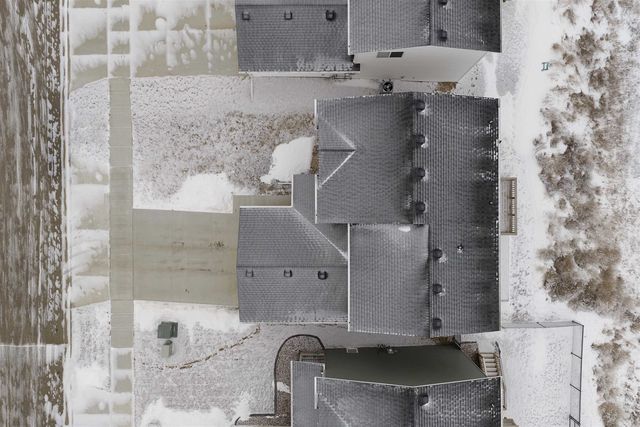 2613 NW Granite Drive, Minot, ND 58703