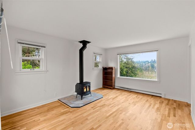 2009 Water Street SW, Olympia, WA 98501