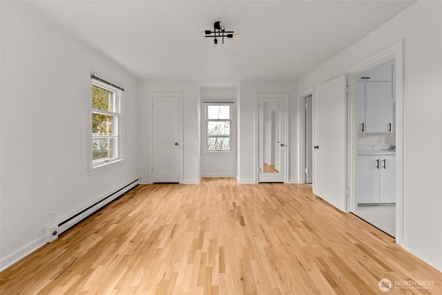 2009 Water Street SW, Olympia, WA 98501