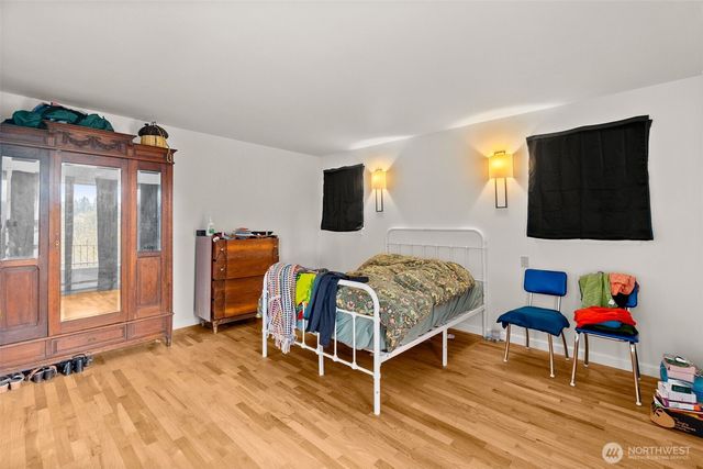 2009 Water Street SW, Olympia, WA 98501