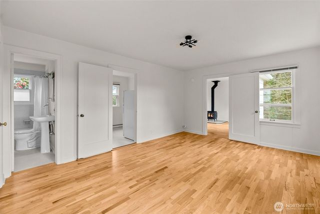 2009 Water Street SW, Olympia, WA 98501