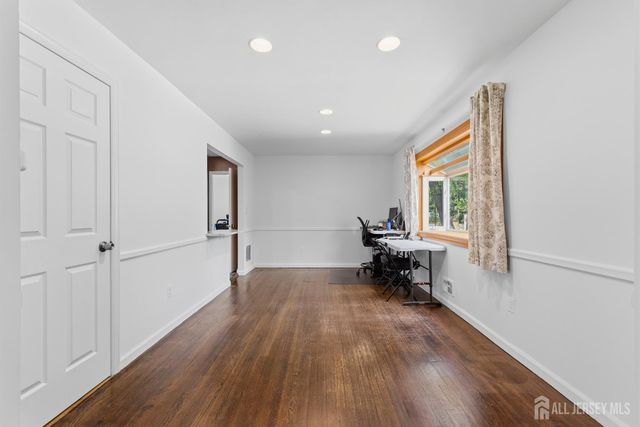 38 Valley Vale Drive, Old Bridge, NJ 08857