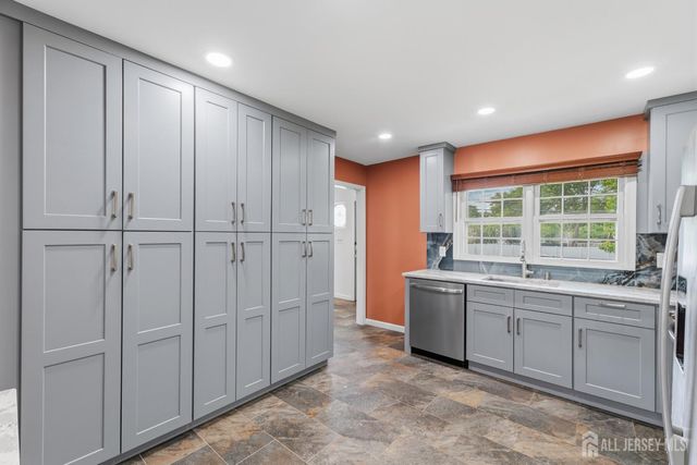 38 Valley Vale Drive, Old Bridge, NJ 08857