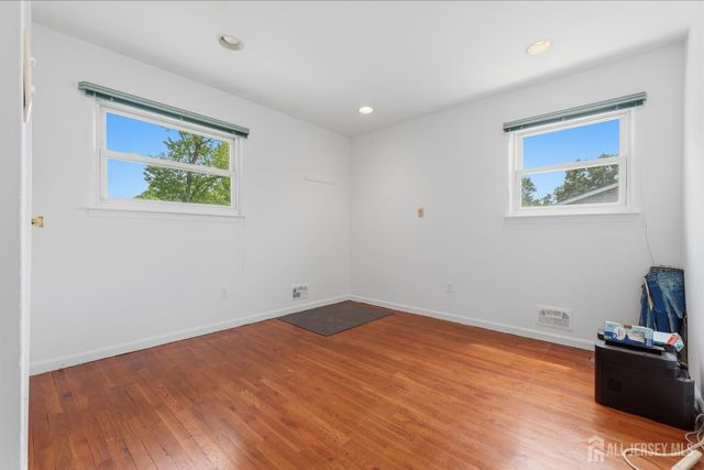 38 Valley Vale Drive, Old Bridge, NJ 08857