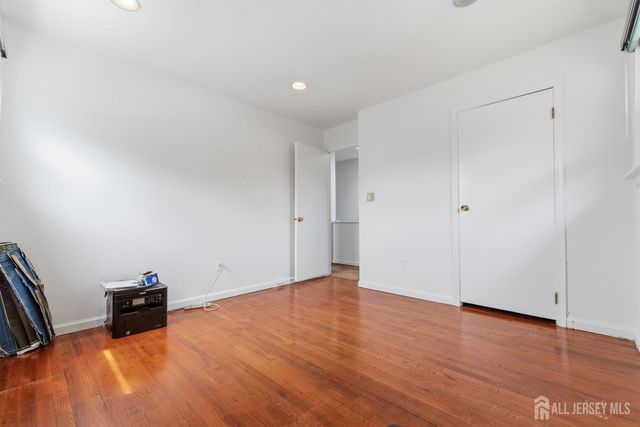 38 Valley Vale Drive, Old Bridge, NJ 08857