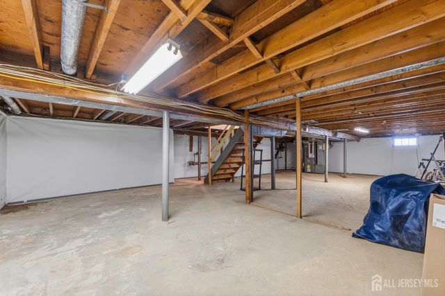38 Valley Vale Drive, Old Bridge, NJ 08857