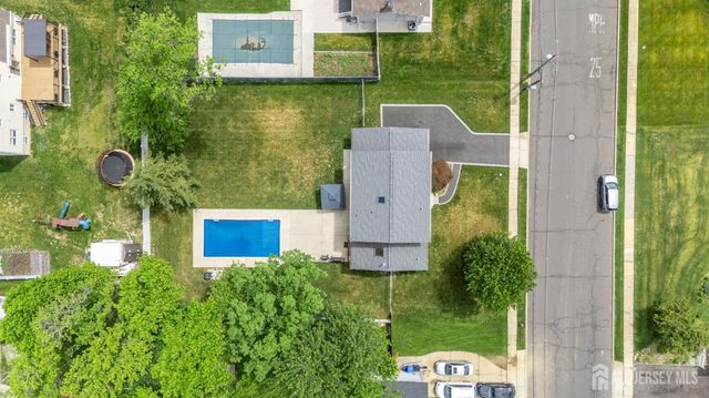 38 Valley Vale Drive, Old Bridge, NJ 08857
