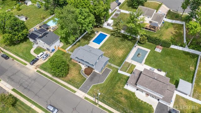 38 Valley Vale Drive, Old Bridge, NJ 08857