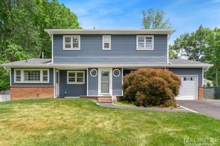 38 Valley Vale Drive, Old Bridge, NJ 08857