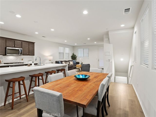 11238 N Mission Heights Drive, San Fernando, CA 91345