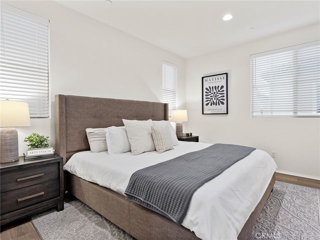 11238 N Mission Heights Drive, San Fernando, CA 91345