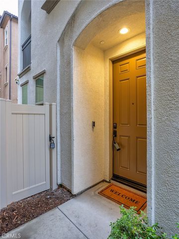 11238 N Mission Heights Drive, San Fernando, CA 91345