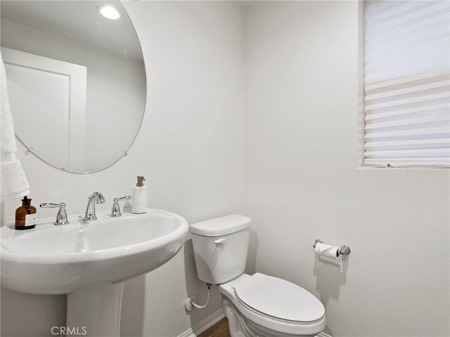 11238 N Mission Heights Drive, San Fernando, CA 91345