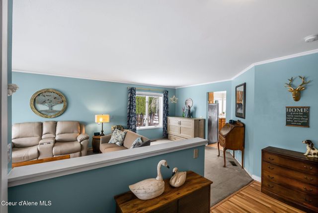 128 Spur Dr, Sandpoint, ID 83864