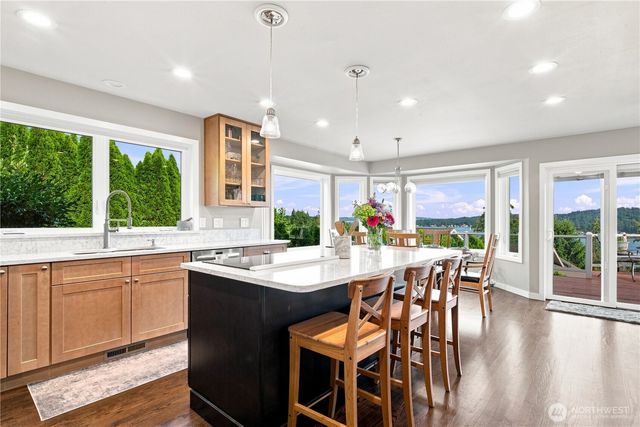 8818 30th Street Ct NW, Gig Harbor, WA 98335