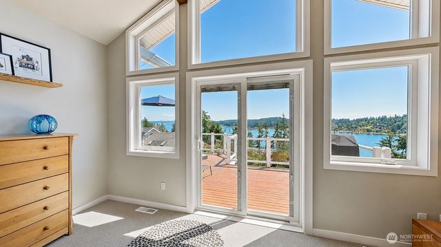 8818 30th Street Ct NW, Gig Harbor, WA 98335