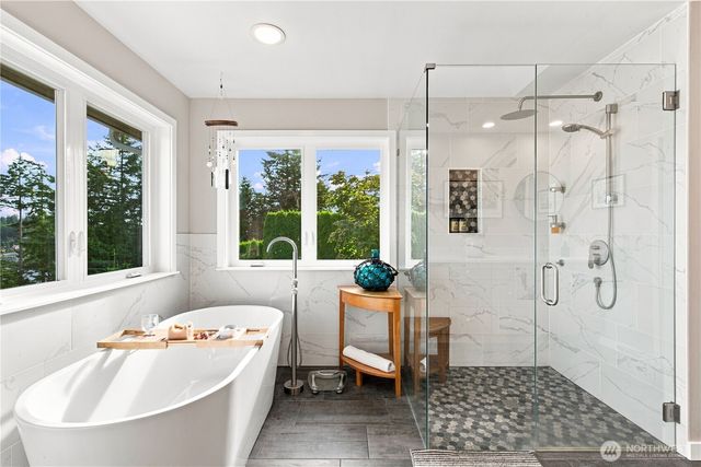 8818 30th Street Ct NW, Gig Harbor, WA 98335