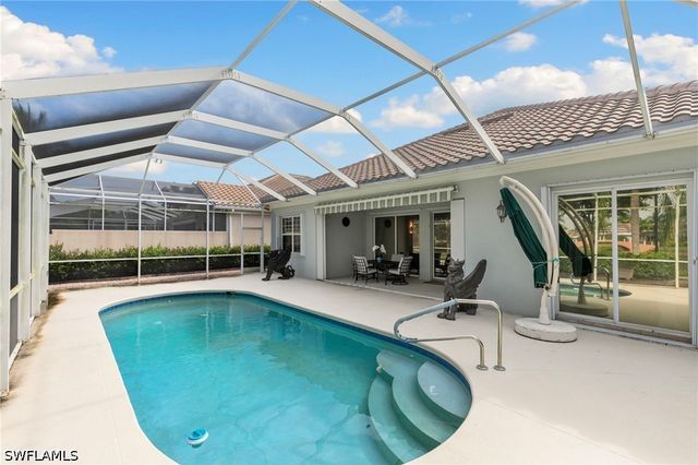 7709 Sicilia CT, Naples, FL 34114