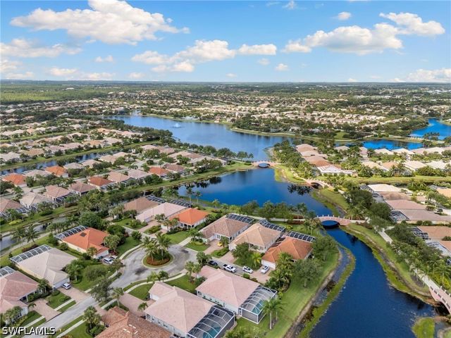 7709 Sicilia CT, Naples, FL 34114