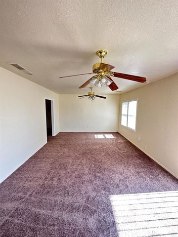 2611 Urbano Drive, Bakersfield, CA 93304