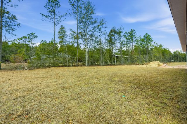 6110 Mildred's Way, Crestview, FL 32539