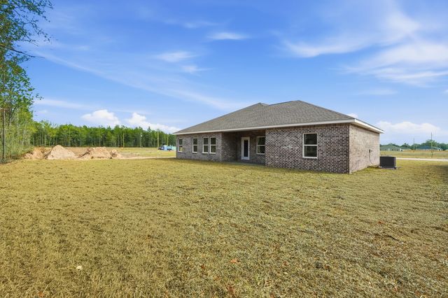 6110 Mildred's Way, Crestview, FL 32539