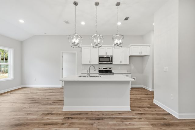 6110 Mildred's Way, Crestview, FL 32539