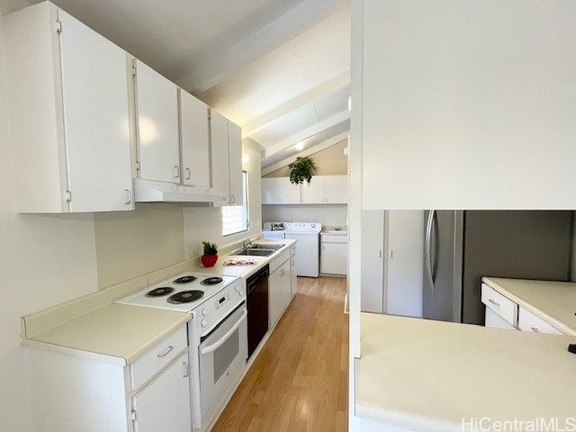 436 Kekauluohi Street, Honolulu, HI 96825