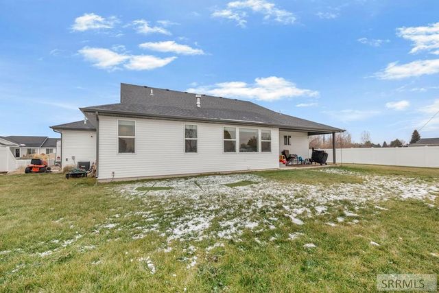 348 W 160 N, Blackfoot, ID 83221