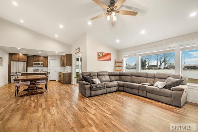 348 W 160 N, Blackfoot, ID 83221