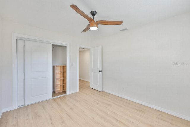 8621 MAY CIRCLE, Tampa, FL 33614